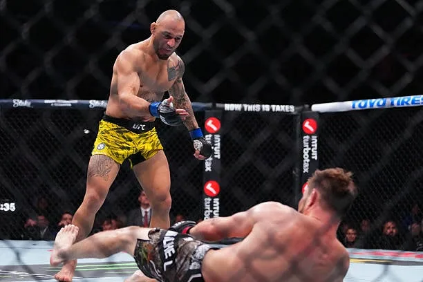 シウバvsロドリゲス！Noche UFCメインはフェザー級トップ対決